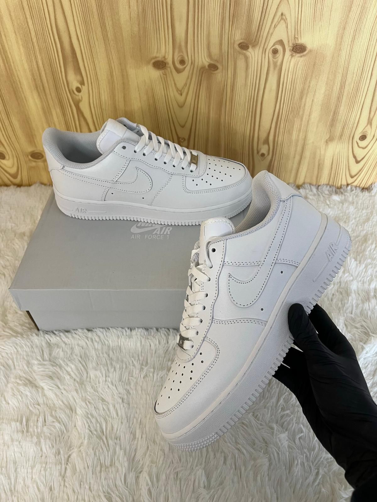 AIR FORCE 1