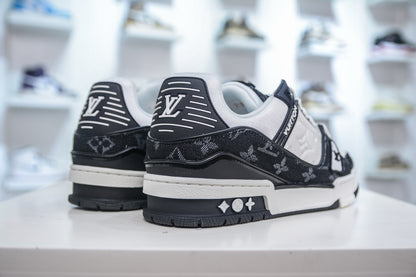 LV TRAINER